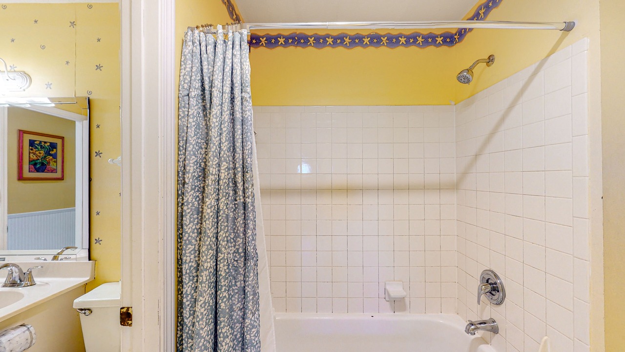 Photo of Bathroom in Crystal Beach