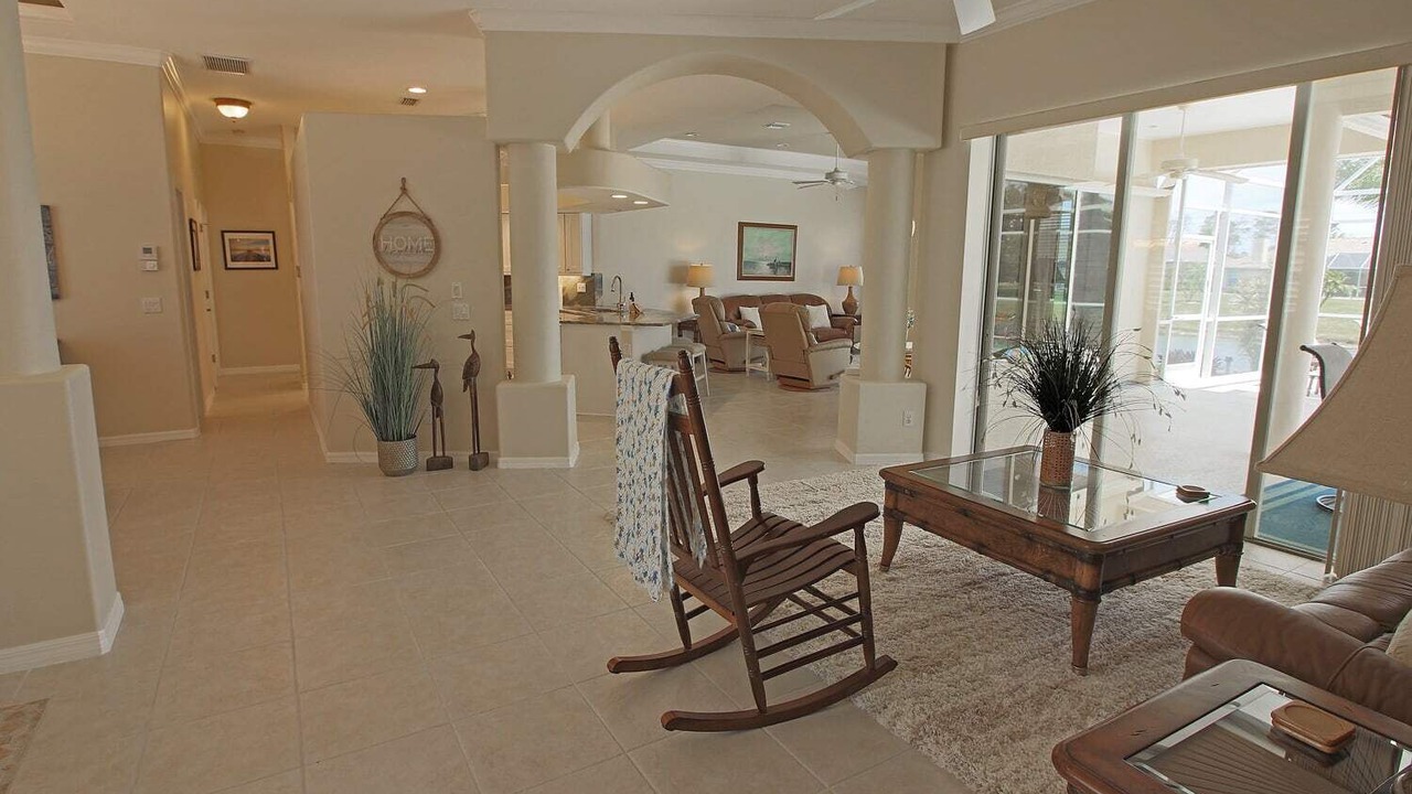 Photo of Livingroom in Long Meadow