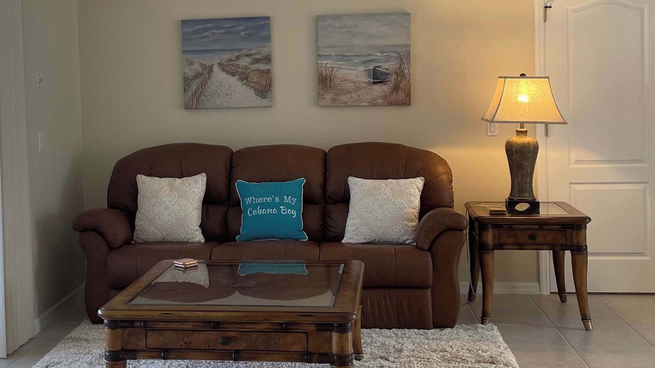 Photo of Livingroom in Long Meadow