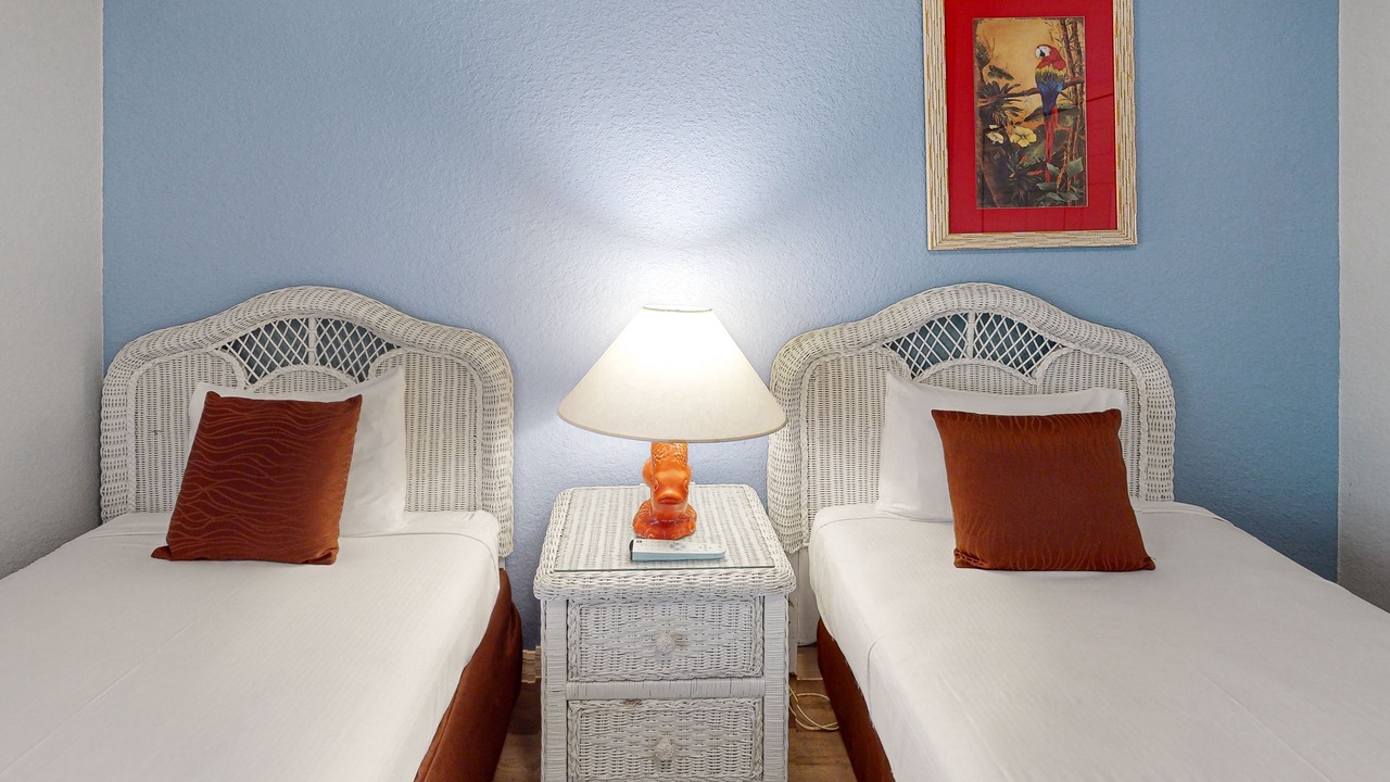 Photo of Bedroom in Bahama Bay
