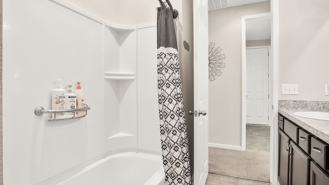 Photo of Bathroom in Biscayne