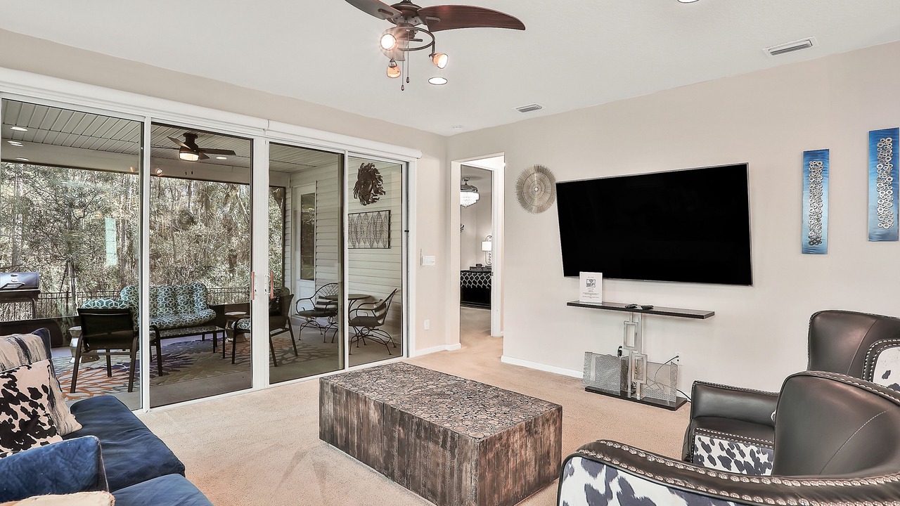 Photo of Livingroom in Biscayne