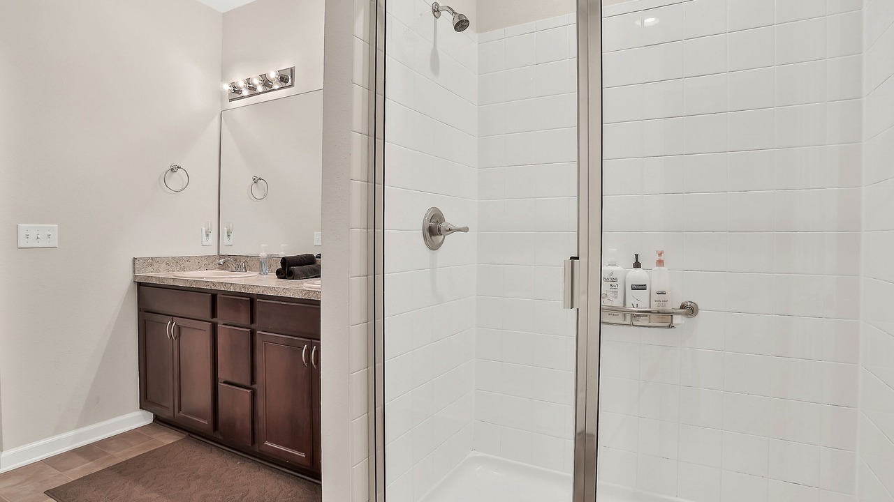 Photo of Bathroom in Biscayne