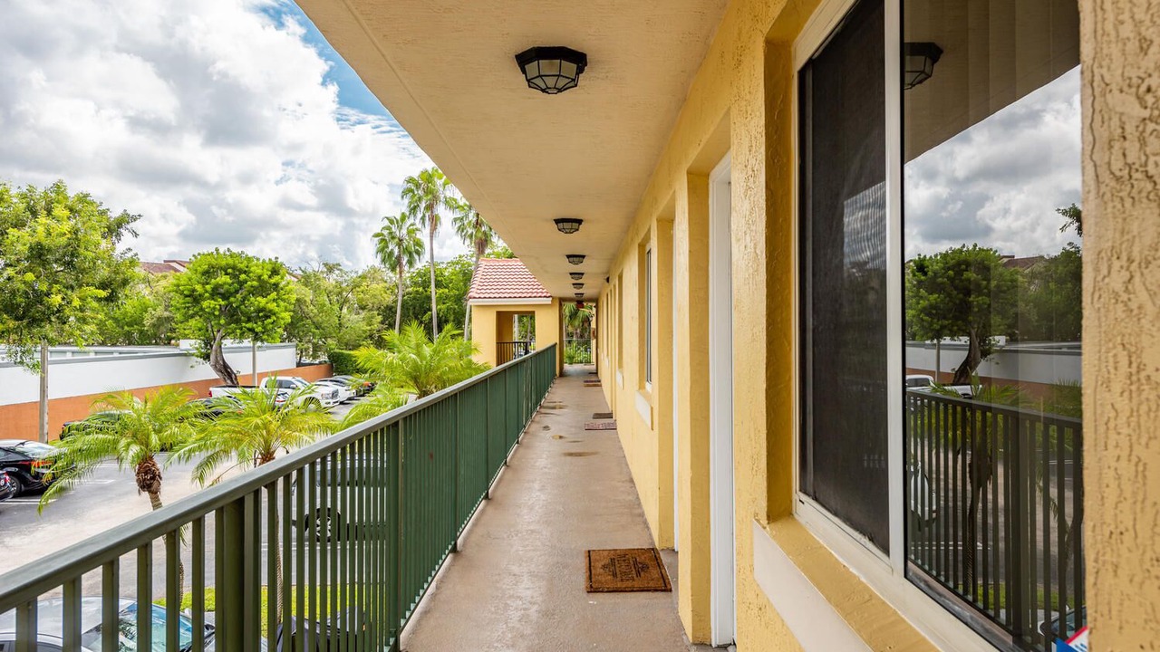 Photo of Outdoor in The Crossings