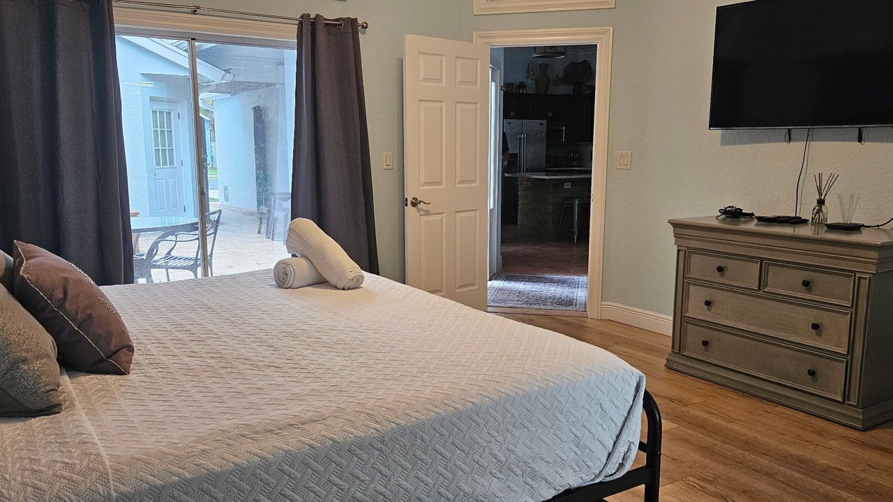 Photo of Bedroom in Lantana