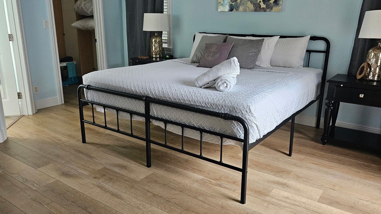 Photo of Bedroom in Lantana