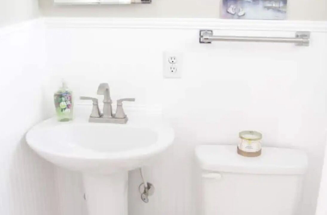 Photo of Bathroom in College Park