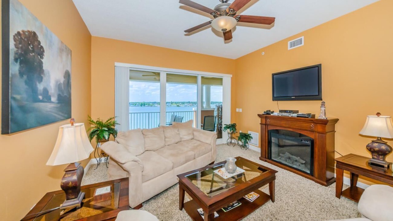Photo of Livingroom in Redington Shores