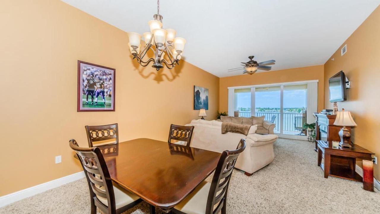 Photo of Livingroom in Redington Shores