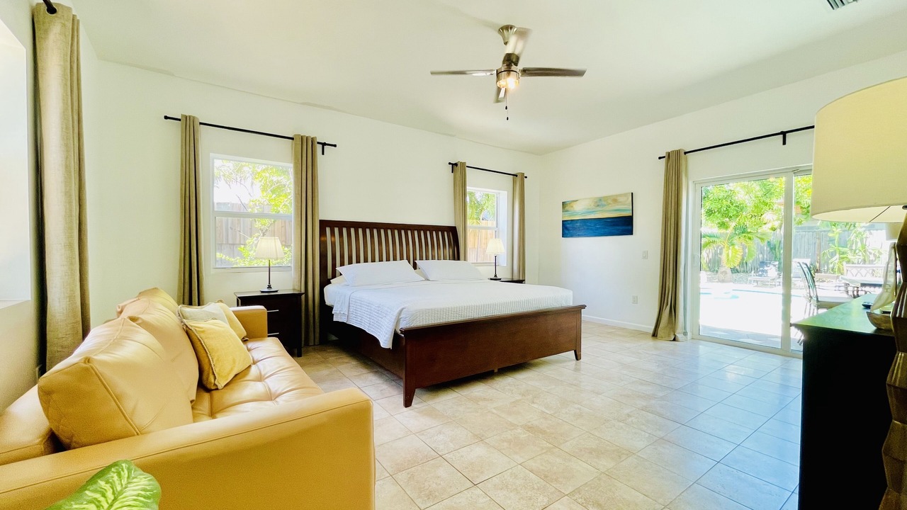 Photo of Bathroom in Dolphin Isles