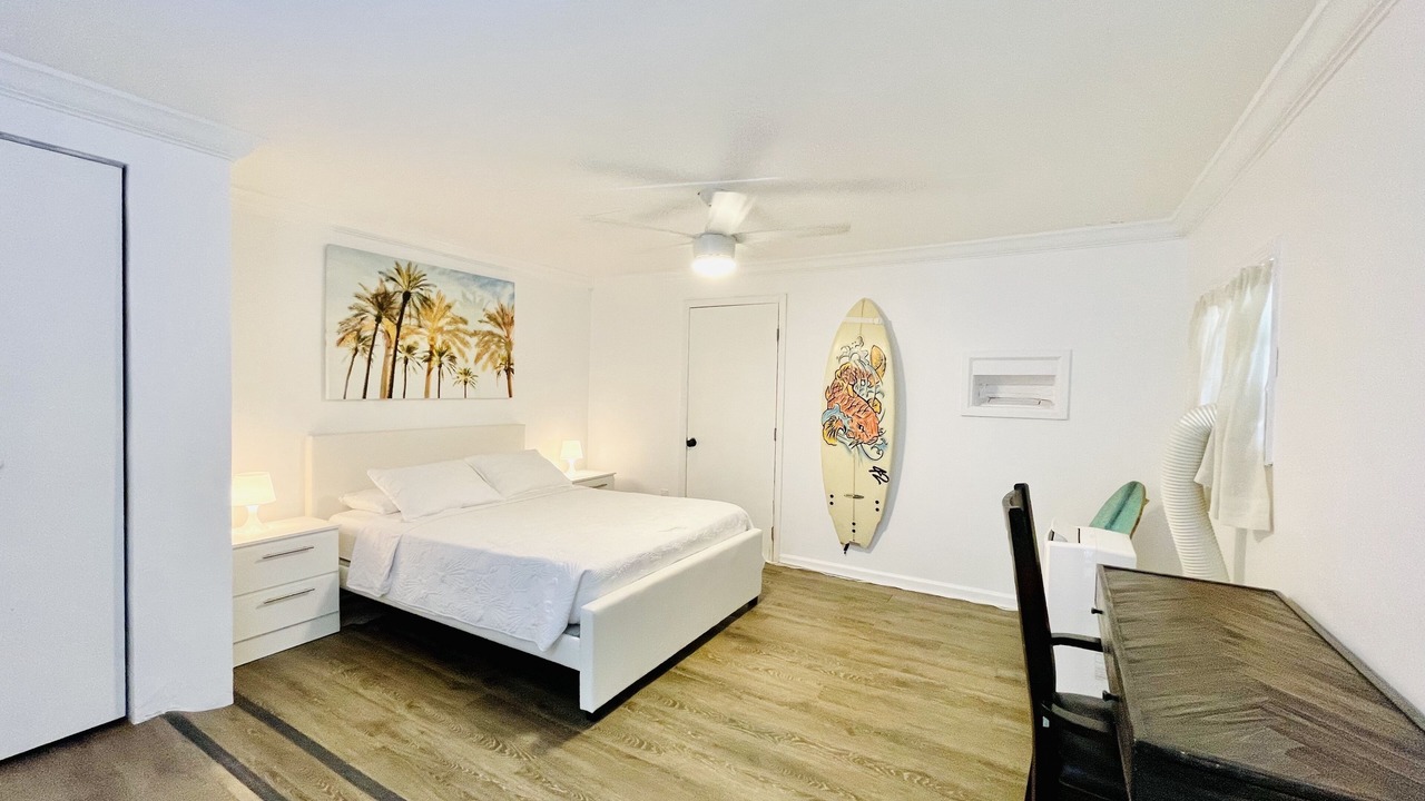 Photo of Others in Dolphin Isles