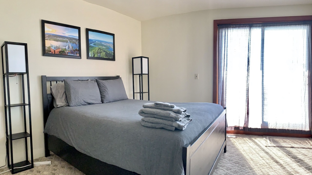 Photo of Bedroom in Lookout Mountain