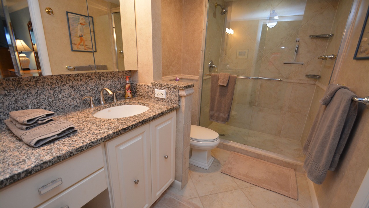 Photo of Bathroom in Moorings