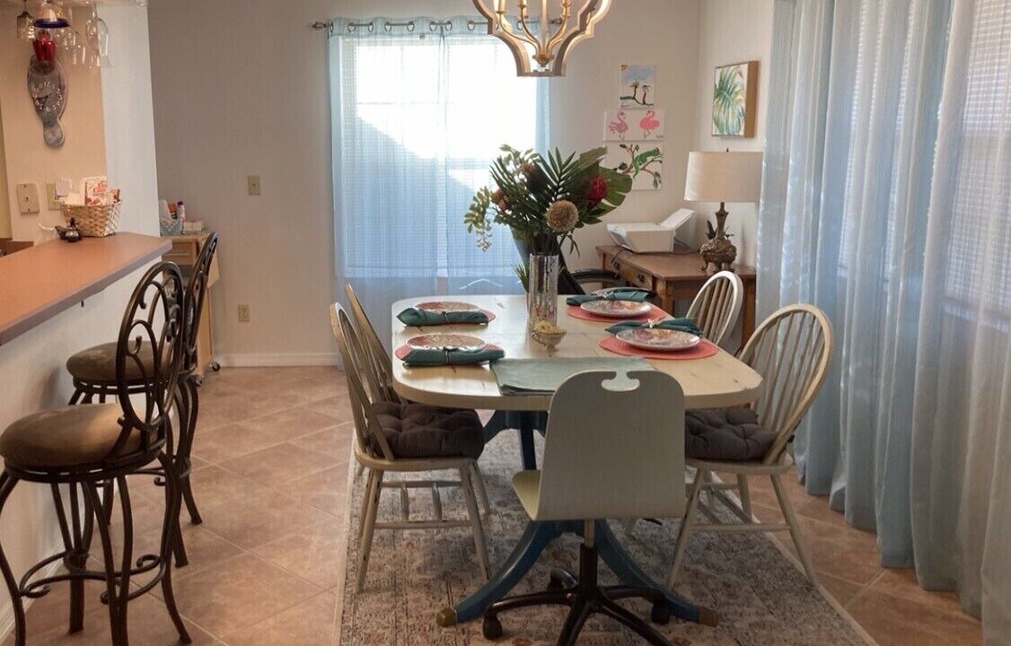 Photo of Livingroom in Indian Harbor Estates