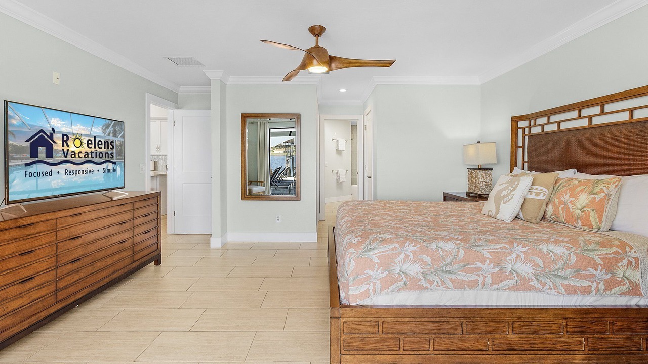 Photo of Bedroom in Eight Lakes