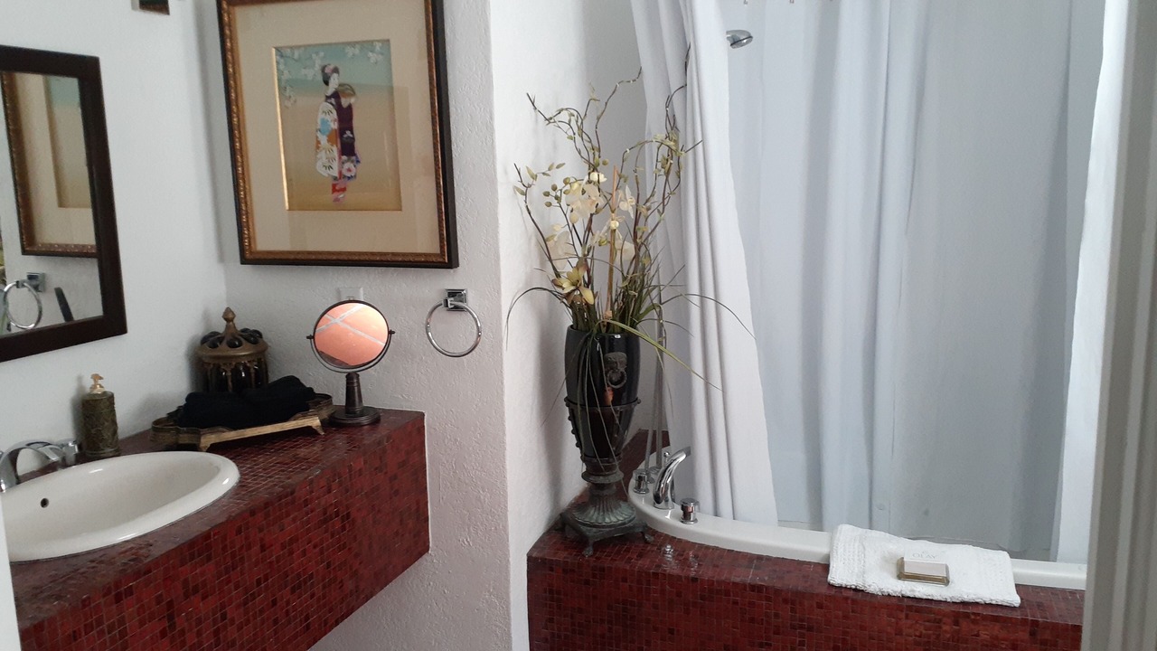 Photo of Bathroom in Old Northwood
