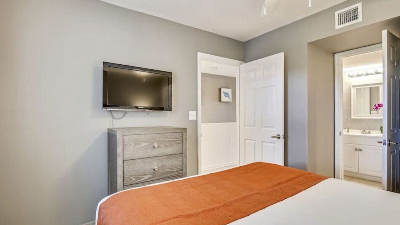 Photo of Bedroom in Tavernier