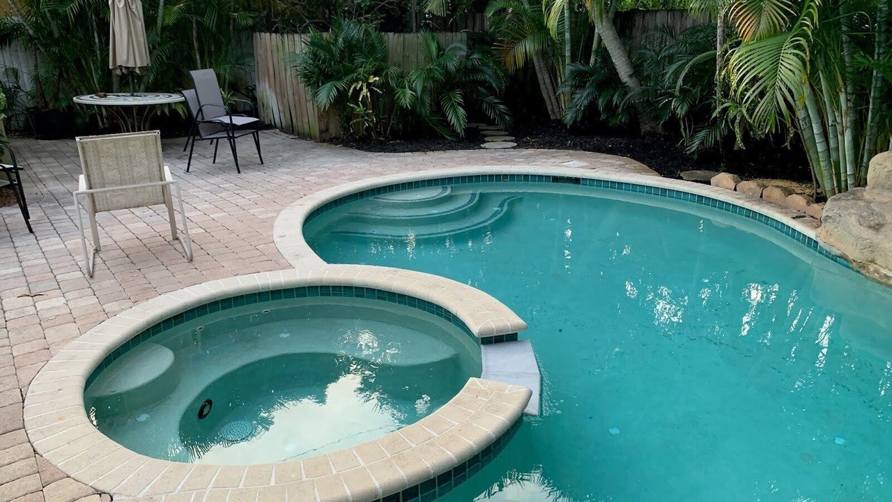Photo of Outdoor in Poinsettia Heights