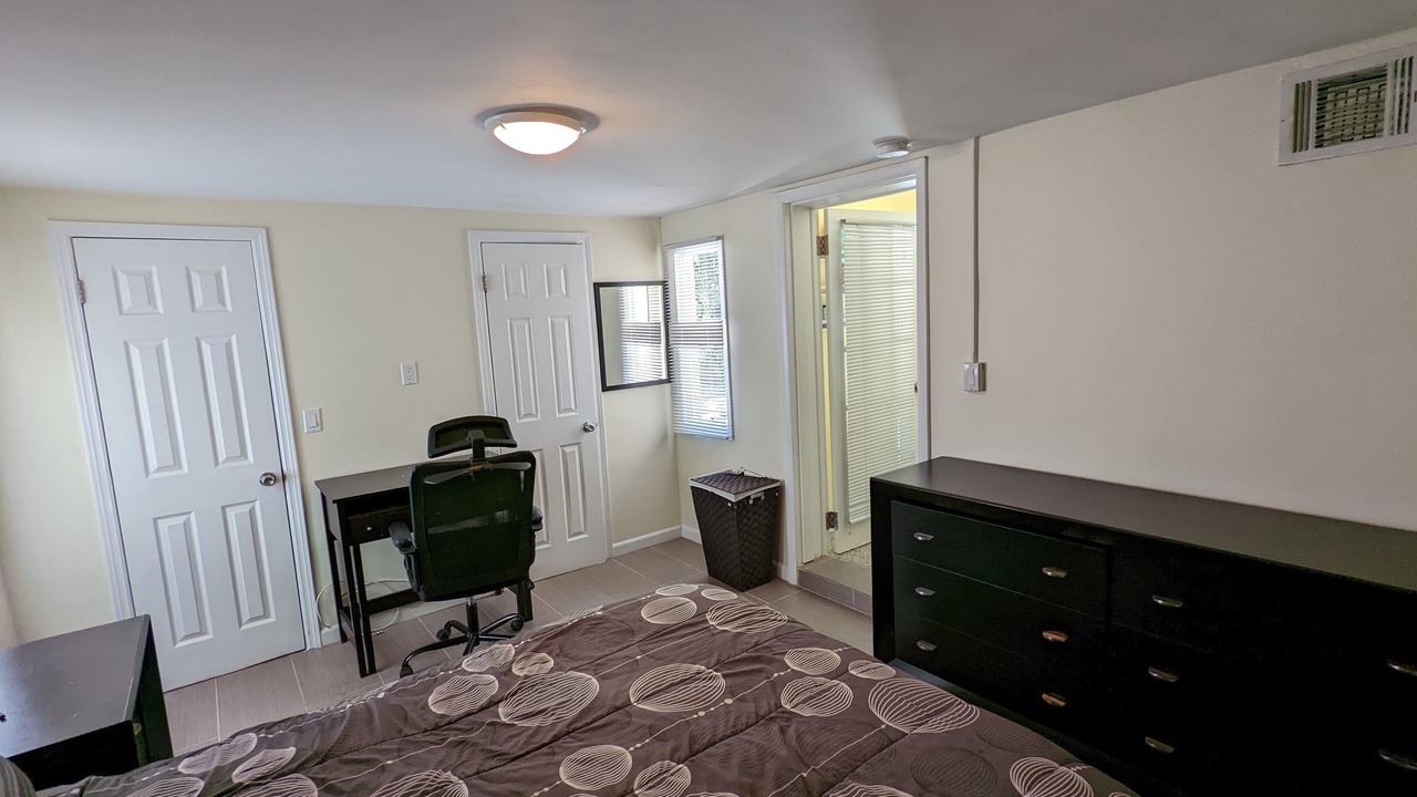 Photo of Bedroom in Poinsettia Heights