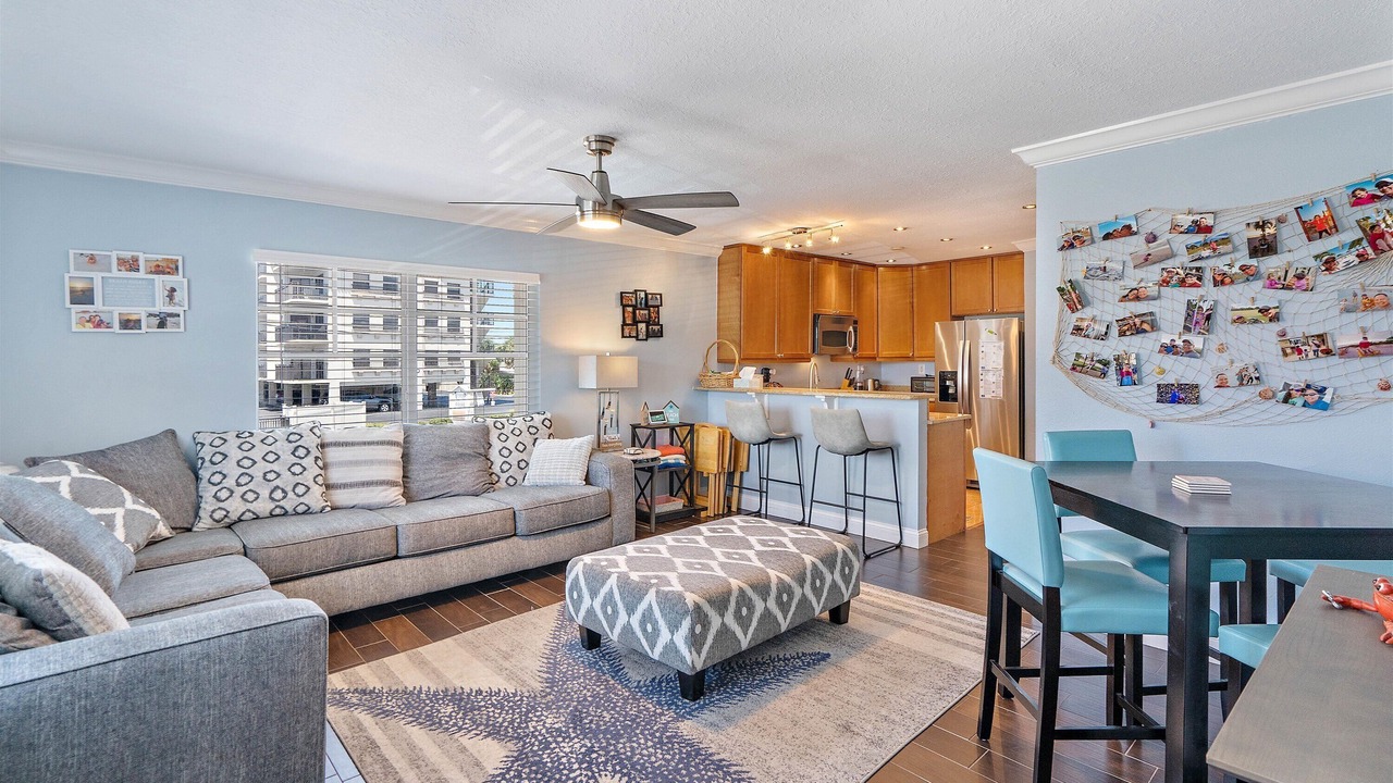 Photo of Livingroom in Belle Vista