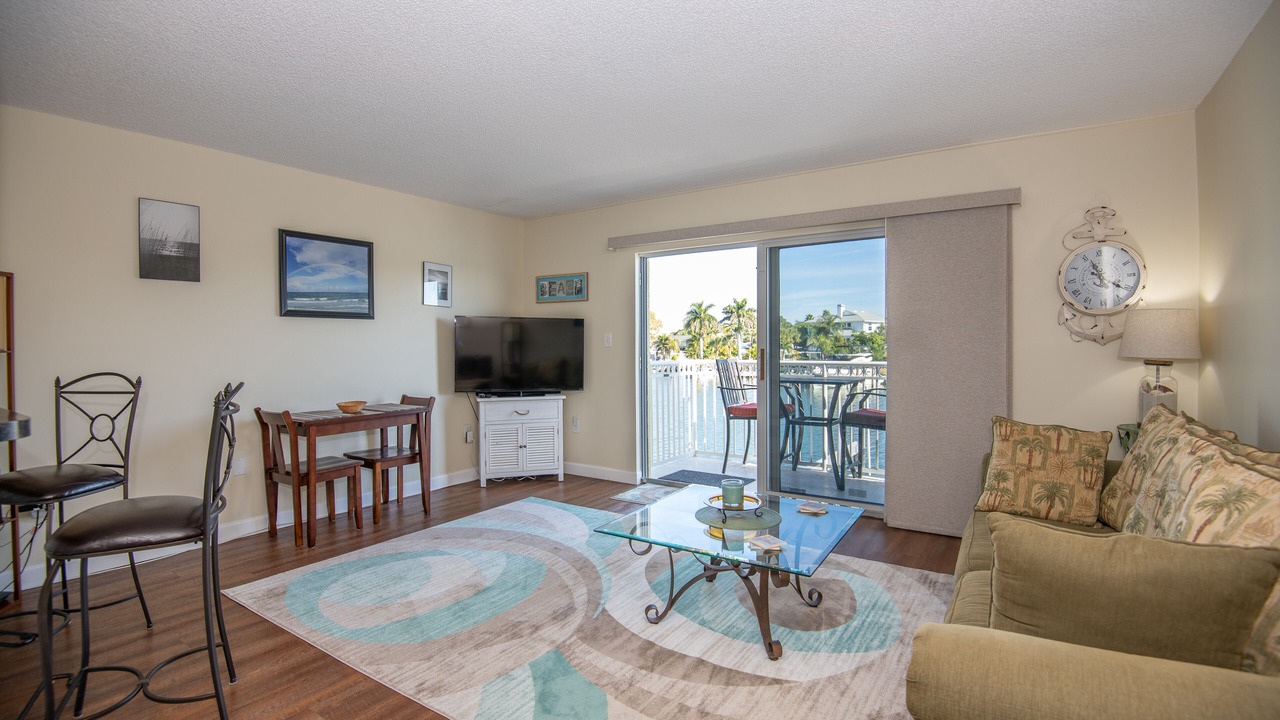 Photo of Livingroom in Belle Vista