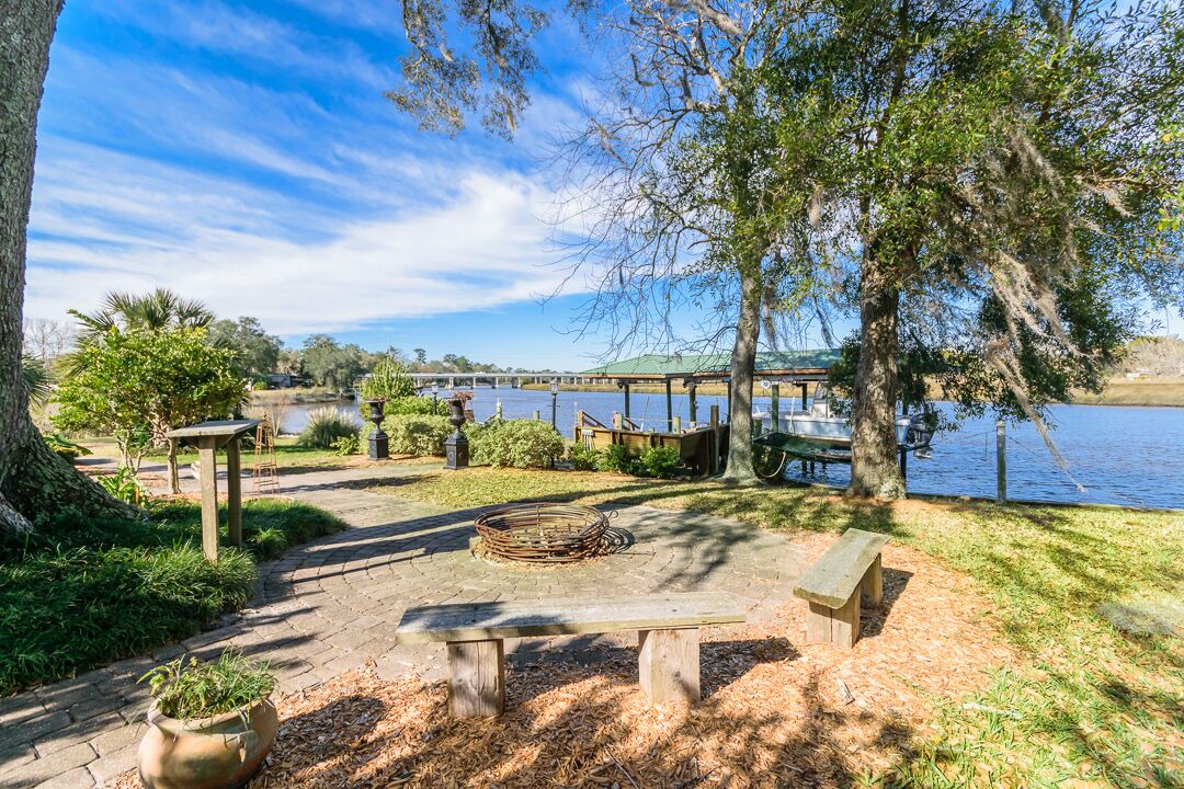 Photo of Outdoor in Lake Forest