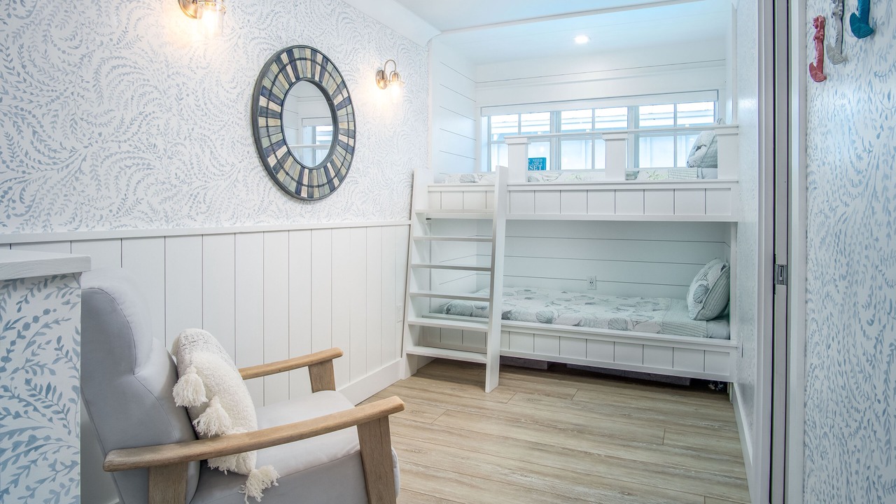 Photo of Bedroom in Islamorada