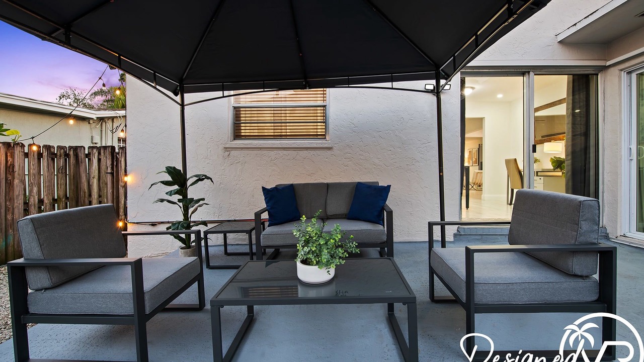 Photo of Patio Balcony in Dania Beach