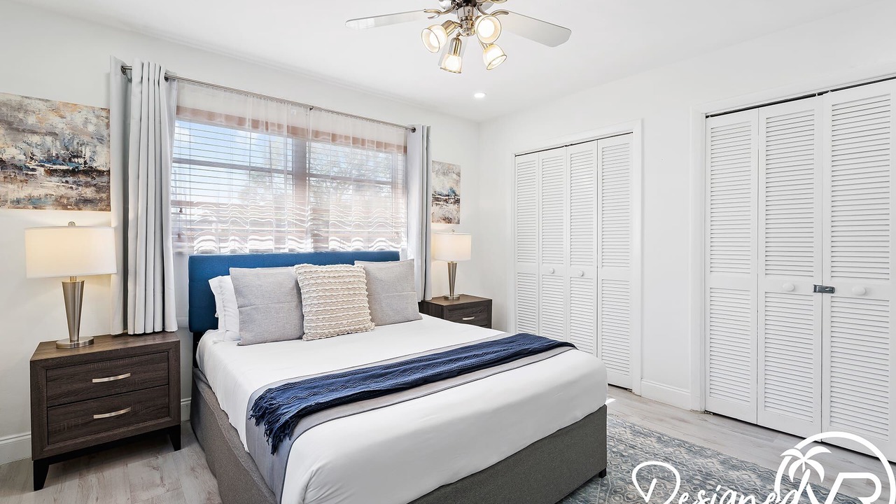Photo of Bedroom in Dania Beach