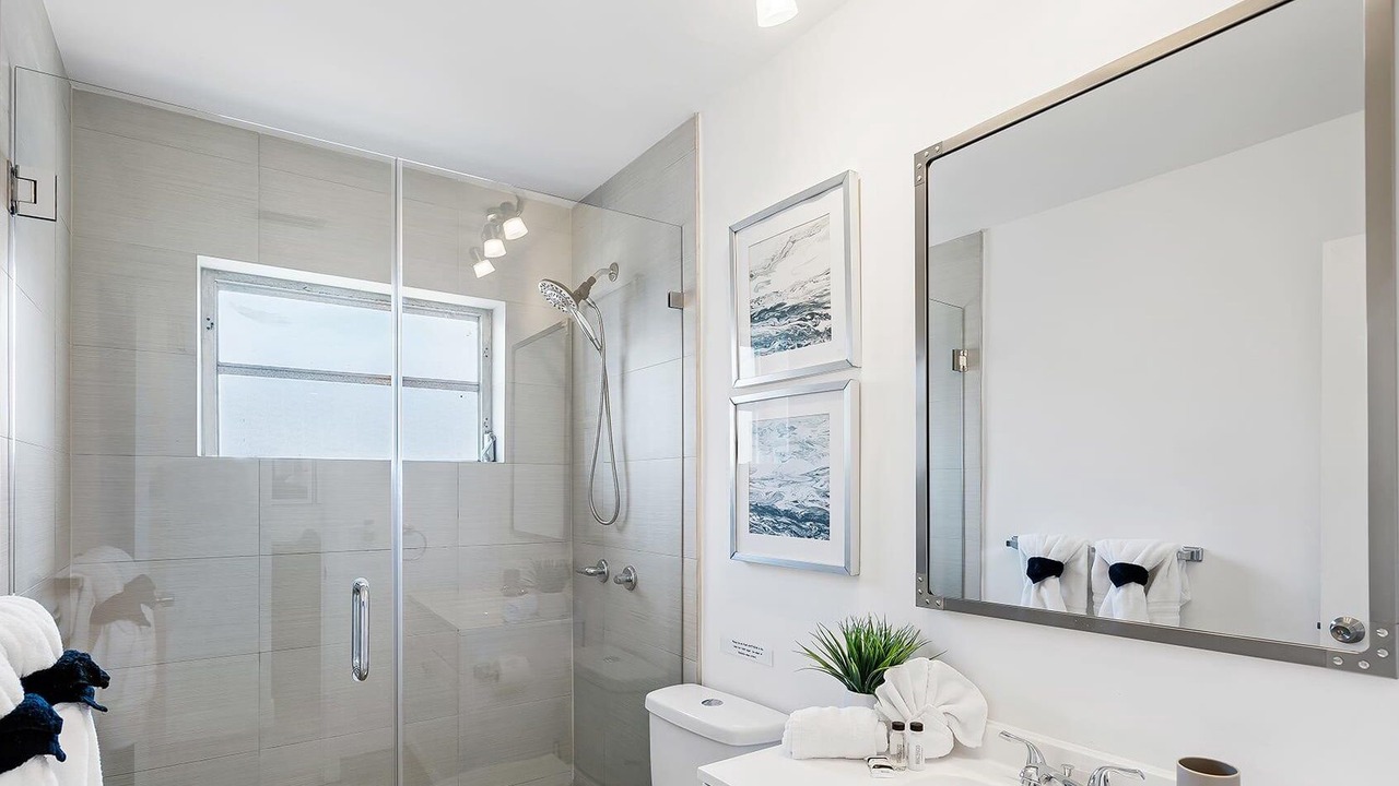Photo of Bathroom in Dania Beach