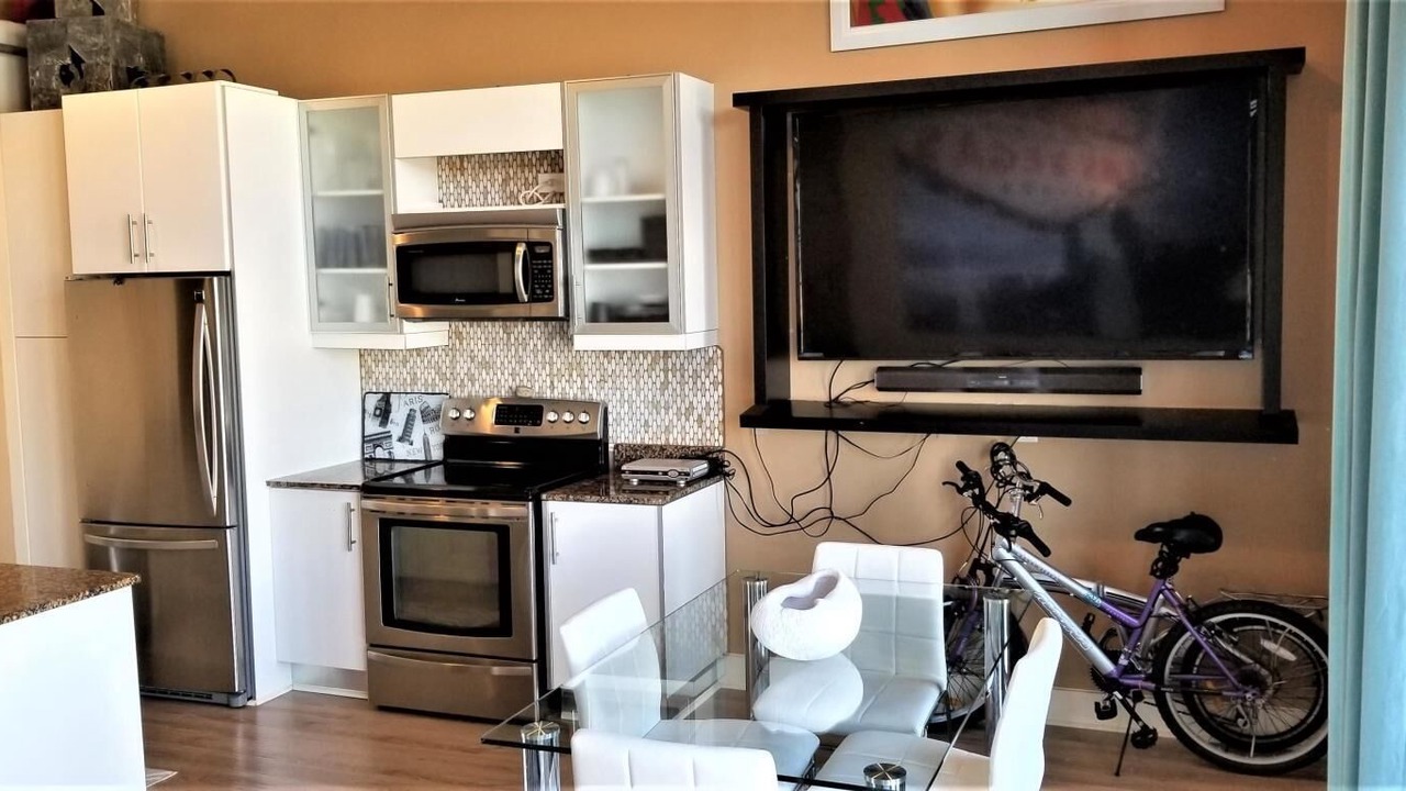 Photo of Kitchen in Pineapple Grove Arts District