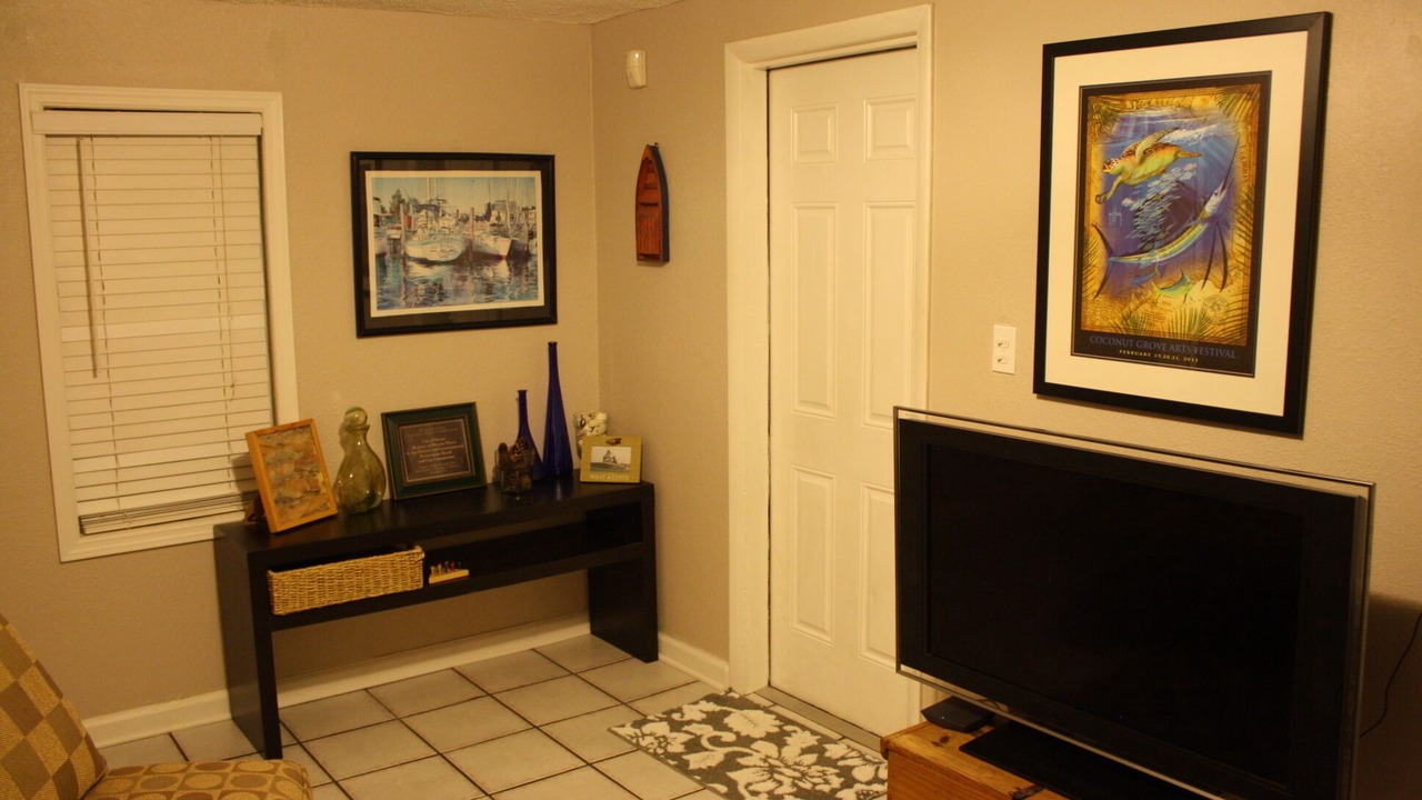 Photo of Livingroom in Southwest Coconut Grove