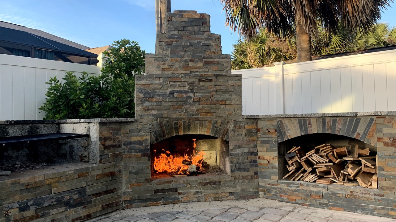 Photo of Patio Balcony in Ormond Beach Plaza