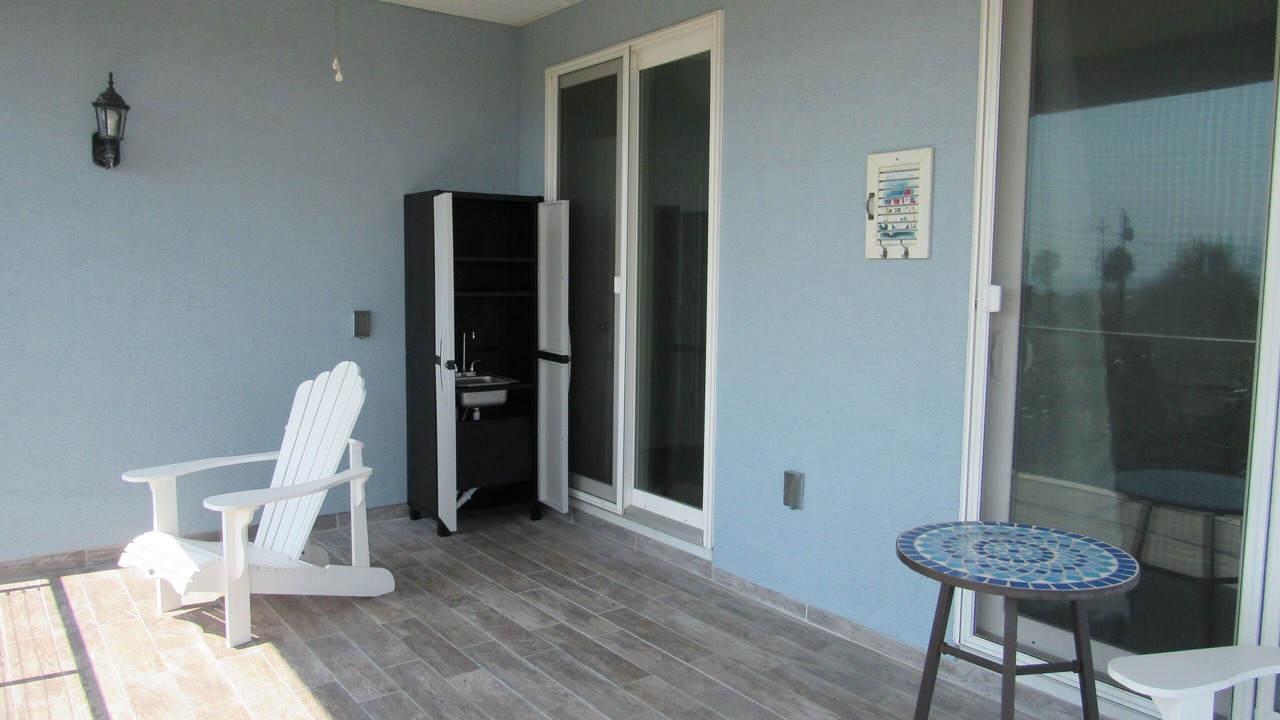 Photo of Patio Balcony in Ormond Beach Plaza