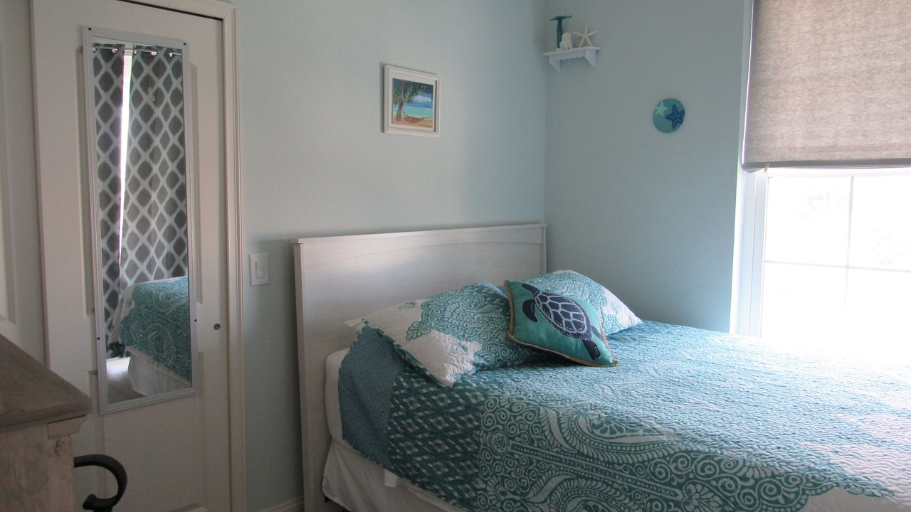 Photo of Bedroom in Ormond Beach Plaza