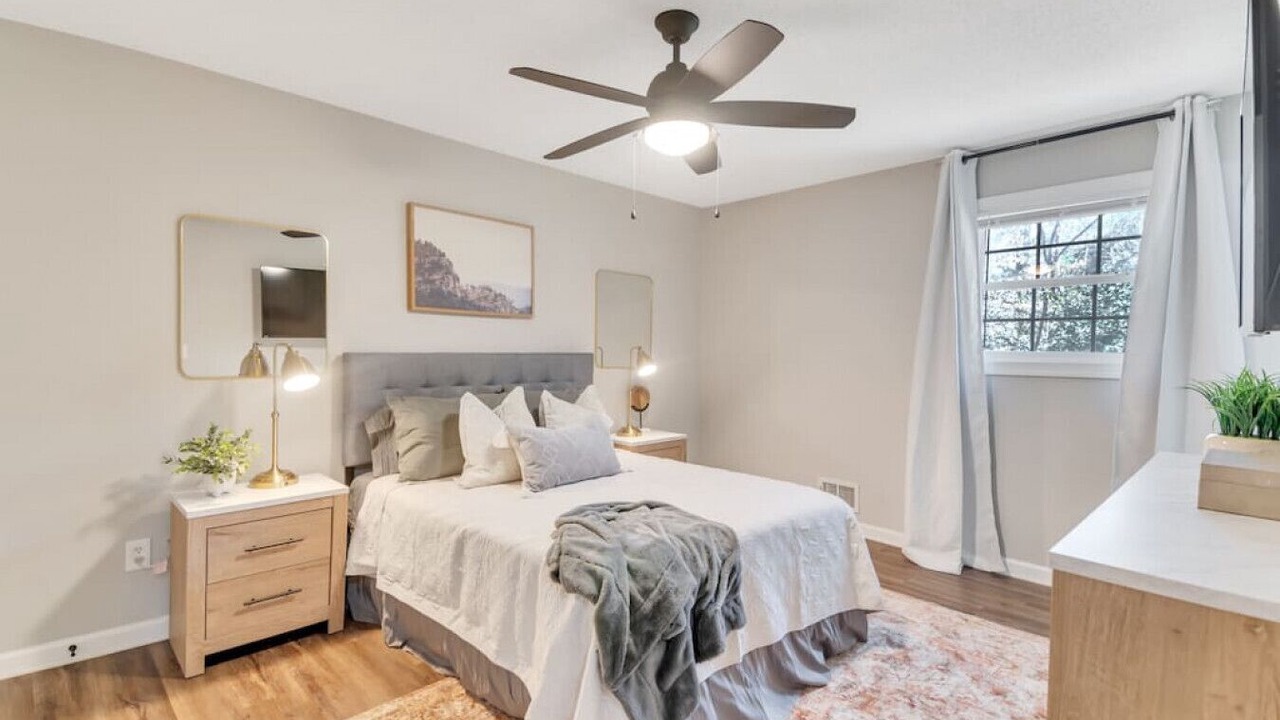 Photo of Bedroom in Smyrna