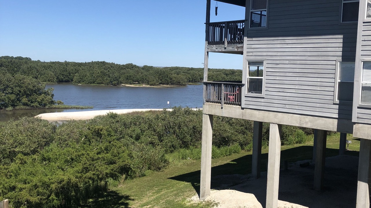 Photo of Patio Balcony in Cedar Key