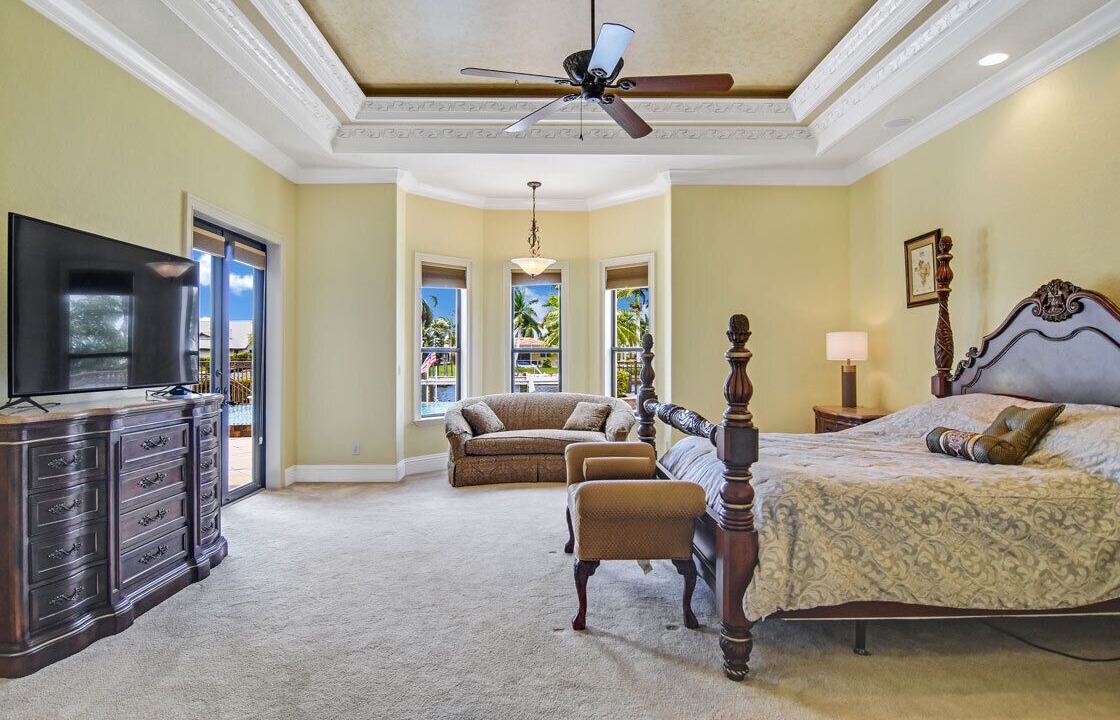 Photo of Livingroom in Caloosahatchee