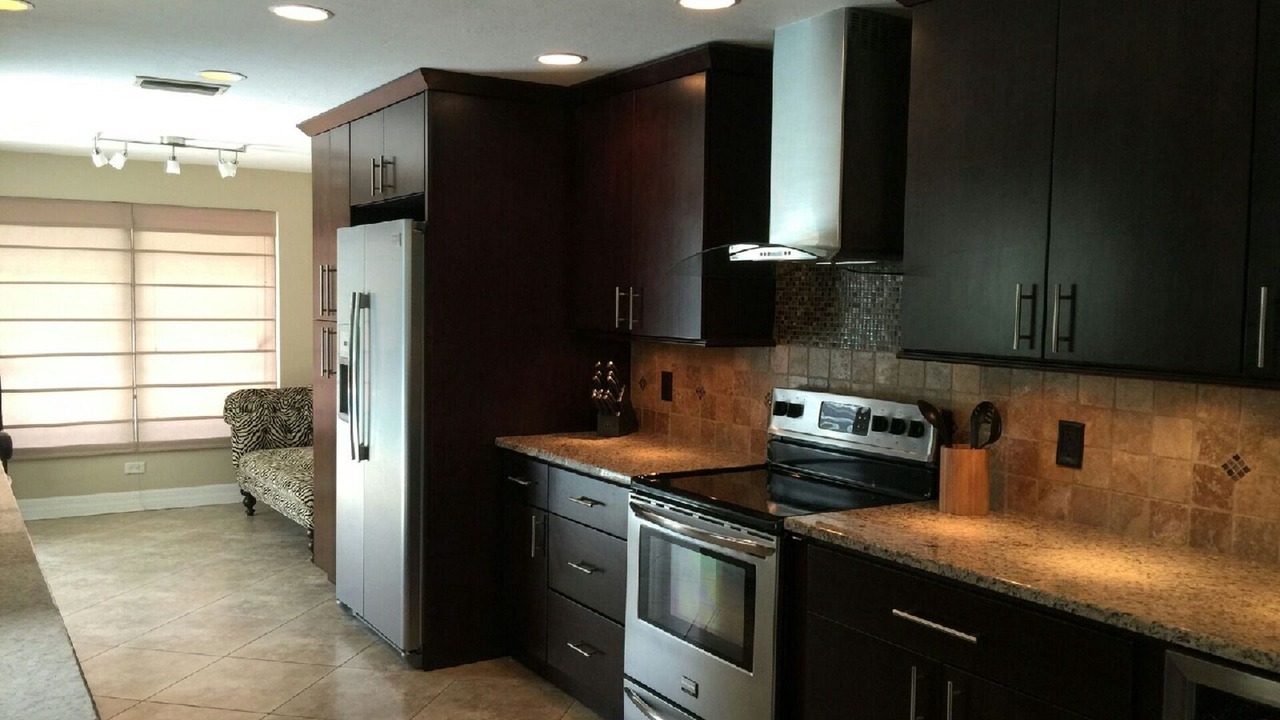 Photo of Kitchen in Lochmoor Waterway Estates
