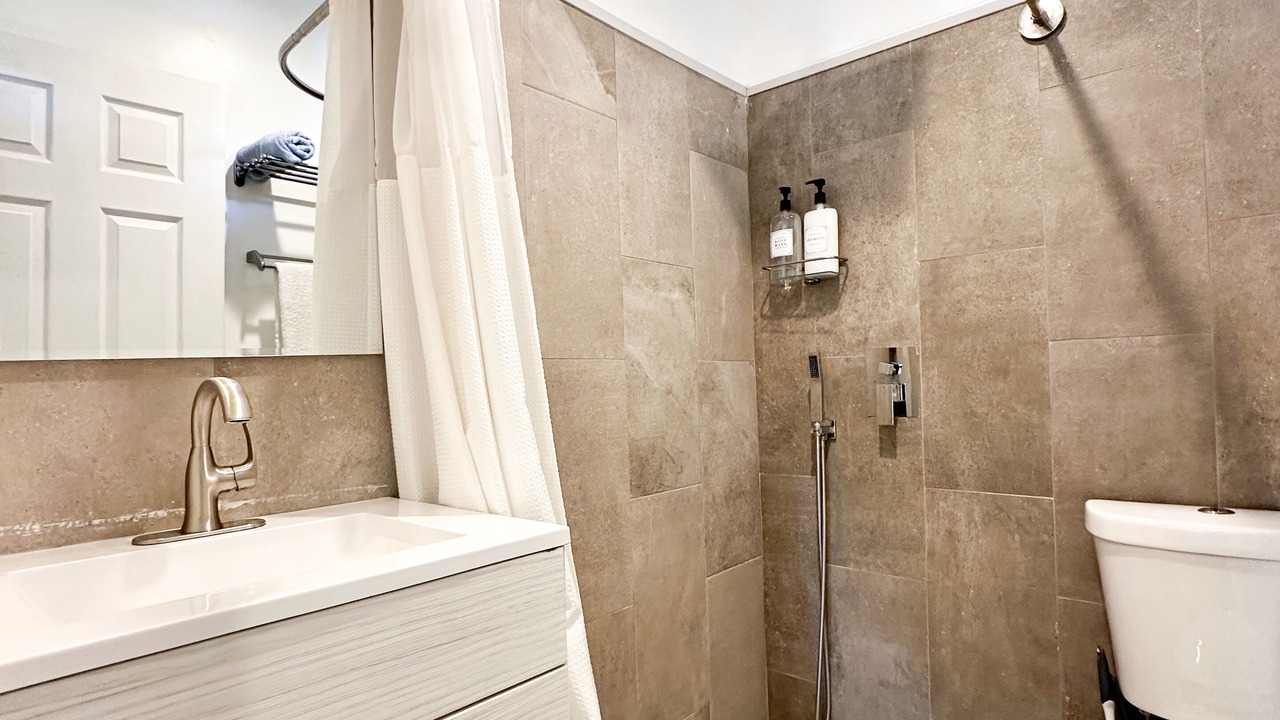 Photo of Bathroom in United Central
