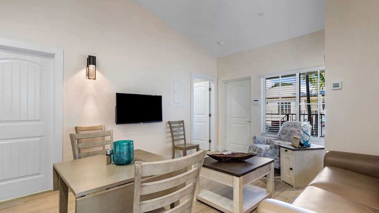 Photo of Livingroom in Singer Island
