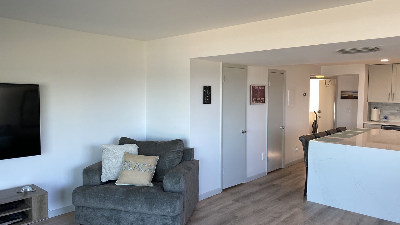 Photo of Livingroom in Ormond Beach
