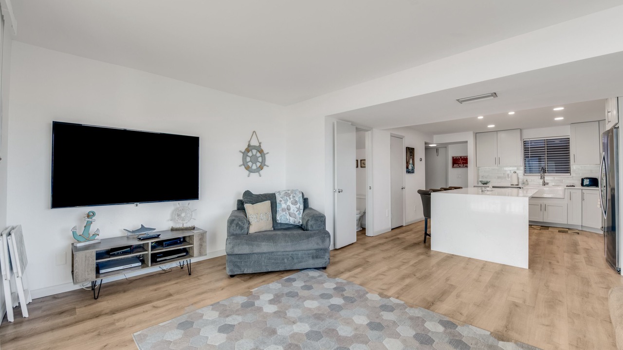 Photo of Livingroom in Ormond Beach