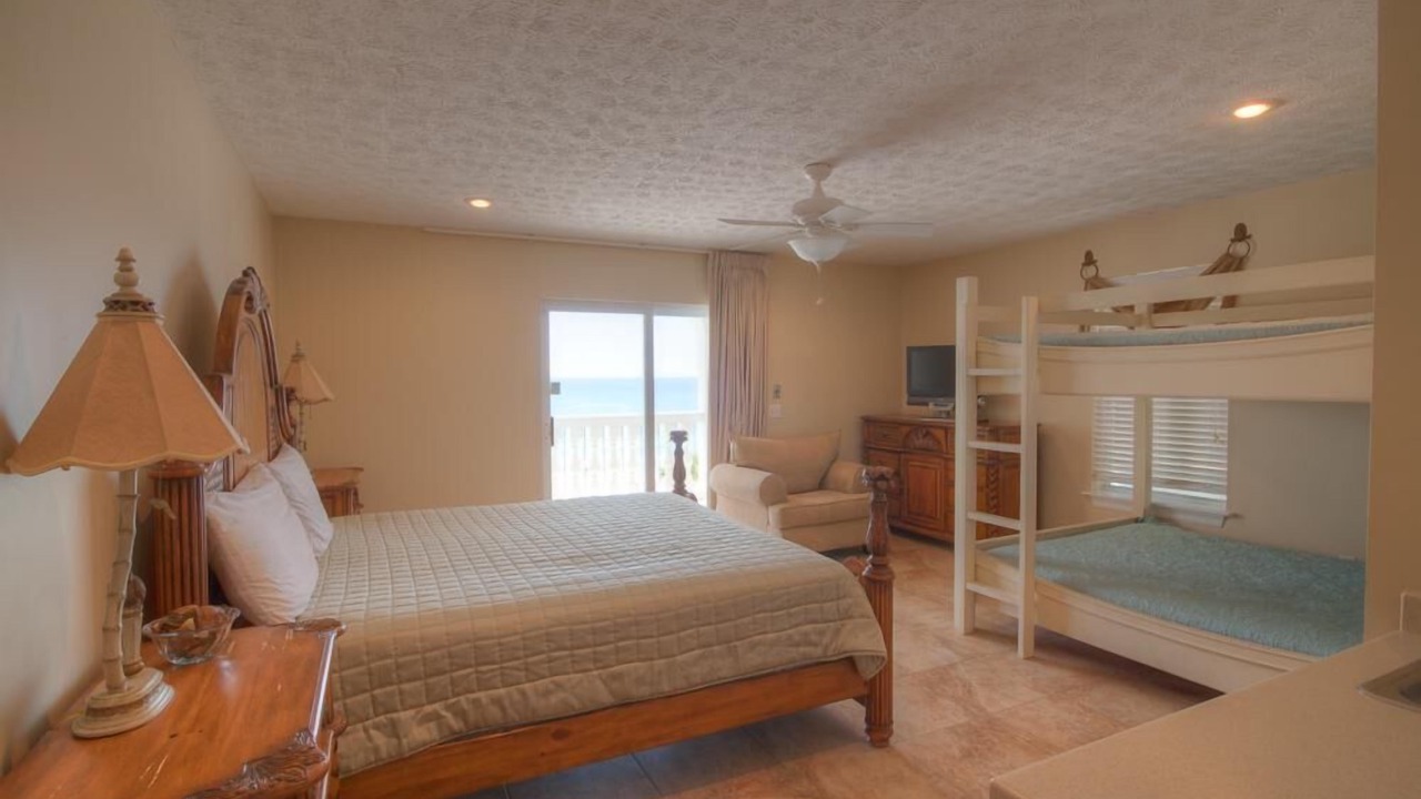 Photo of Bedroom in Silver Sands Beach