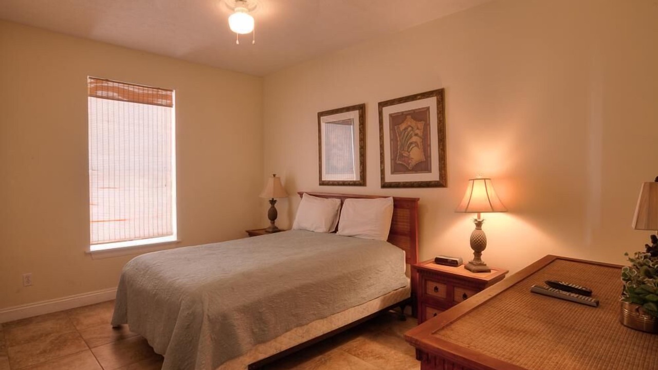Photo of Bedroom in Silver Sands Beach