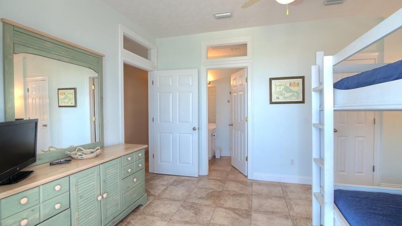 Photo of Bedroom in Silver Sands Beach