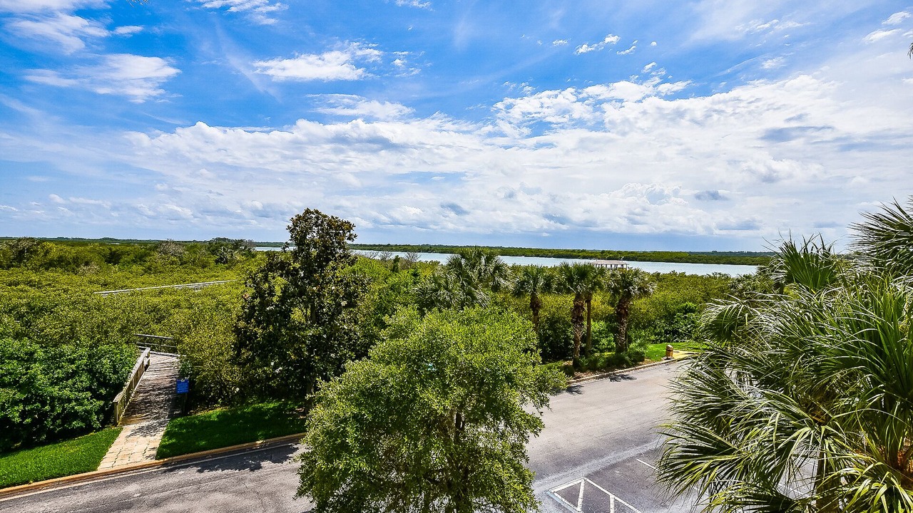 Photo of Patio Balcony in Ponce Inlet