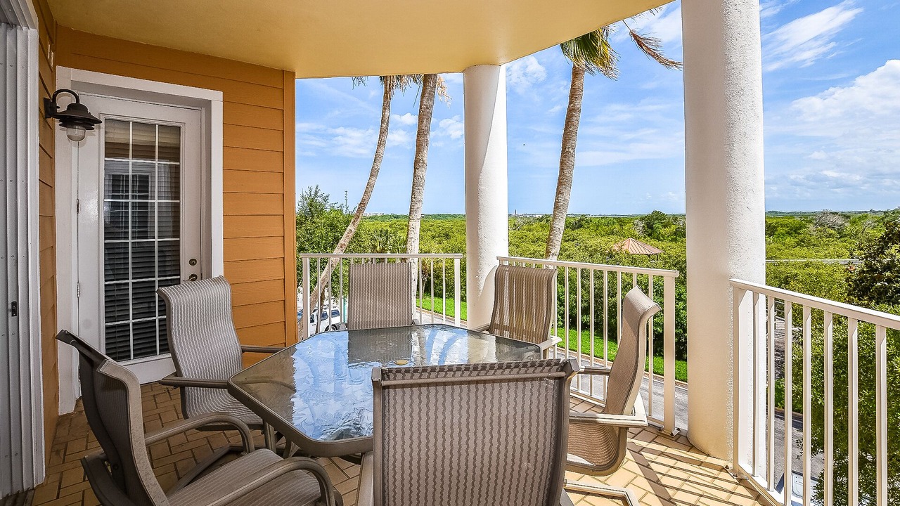 Photo of Patio Balcony in Ponce Inlet