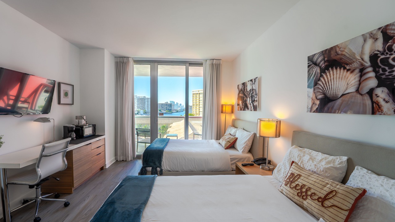 Photo of Bedroom in Hallandale Beach