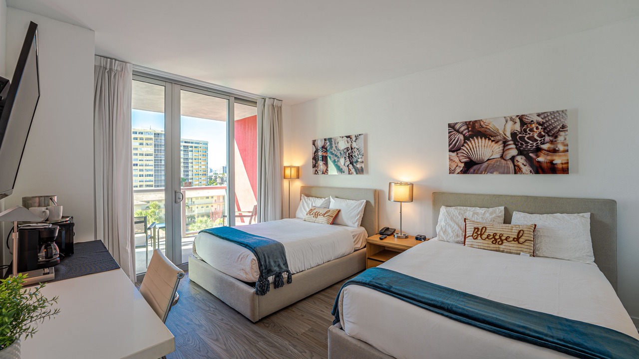 Photo of Bedroom in Hallandale Beach